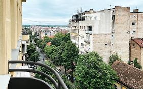 Old Town Luxury Suites